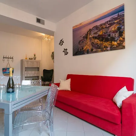 Albachiara Apartment *